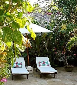Ellies Hotel Nusa Dua  2*, Nusa Dua (Bali)